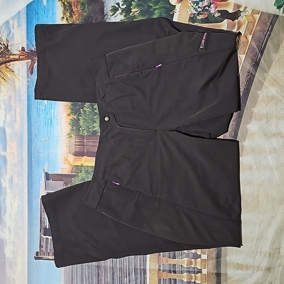 Title Nine Brown Cargo Pants Size 12 - Picture 2 of 5